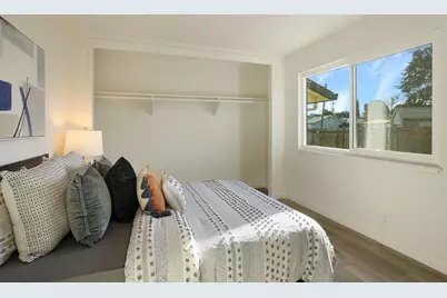 711 E Banbury Drive, Stockton, CA 95207 - Photo 18