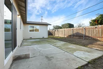 711 E Banbury Drive, Stockton, CA 95207 - Photo 34