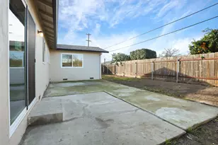 711 E Banbury Dr, Stockton, CA 95207 - Photo 34