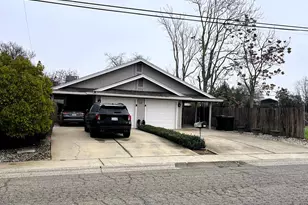 113 Atkinson St, Roseville, CA 95678 - Photo 2