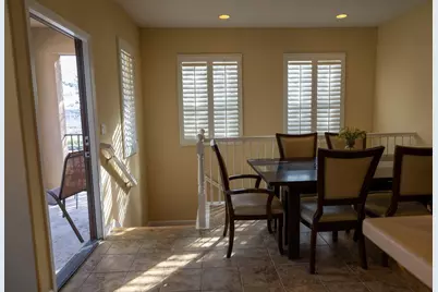 40 W Luna Loca Lane, Tracy, CA 95391 - Photo 4