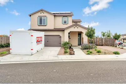 888 Descanso Avenue, Clovis, CA 93619 - Photo 1