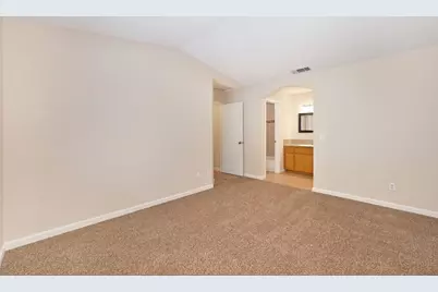 7528 Sunwest Lane, Sacramento, CA 95828 - Photo 18