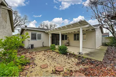 7528 Sunwest Lane, Sacramento, CA 95828 - Photo 28