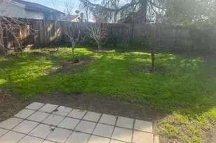 2420 S Whitney Blvd, Rocklin, CA 95677 - Photo 10