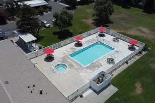 E Serenity Dr, Sacramento, CA 95823 - Photo 18