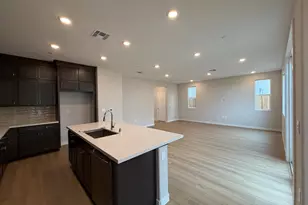 10367 Mornington Wy, Elk Grove, CA 95757 - Photo 4