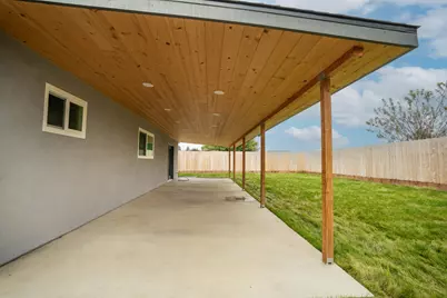 1922 N Adams Street, Tulare, CA 93274 - Photo 28