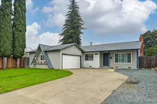 8124 Rusch Dr, Citrus Heights, CA 95621 - Photo 2