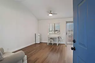 445 Almond Dr, Lodi, CA 95240 - Photo 1