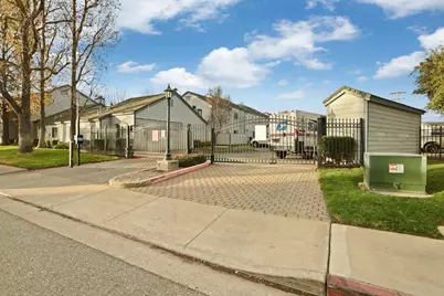 445 Almond Drive #106, Lodi, CA 95240 - Photo 36