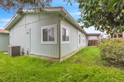 Cottonwood Lane #26, Sacramento, CA 95828 - Photo 6