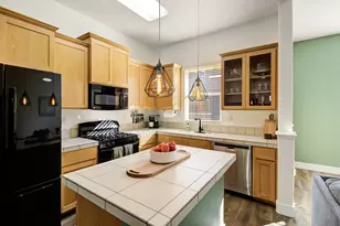 10890 Disk Dr, Rancho Cordova, CA 95670 - Photo 12