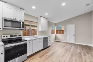 435 W Clover Rd, Tracy, CA 95376 - Photo 6