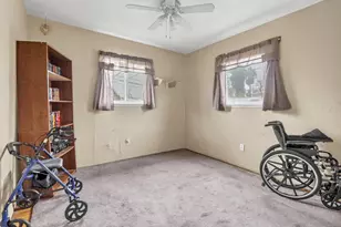 7475 Amherst St, Sacramento, CA 95822 - Photo 14