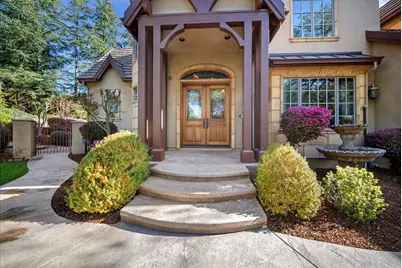 8749 Noland Lane, Fair Oaks, CA 95628 - Photo 2