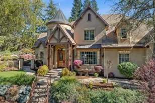 8749 Noland Ln, Fair Oaks, CA 95628 - Photo 4