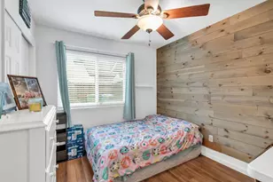 323 Emerald Oak Dr, Galt, CA 95632 - Photo 32