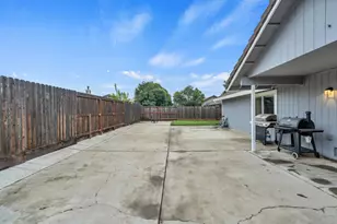 323 Emerald Oak Dr, Galt, CA 95632 - Photo 44