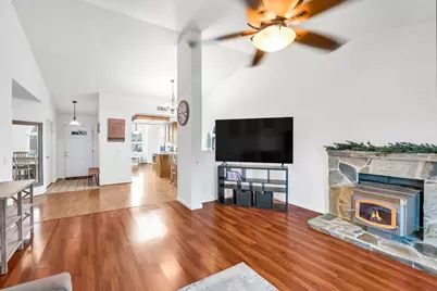 323 Emerald Oak Drive, Galt, CA 95632 - Photo 8