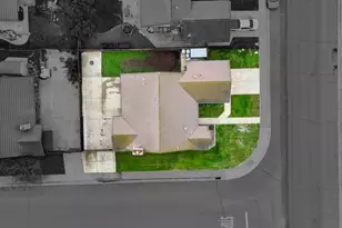323 Emerald Oak Dr, Galt, CA 95632 - Photo 46
