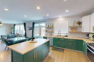 1351 Leighton Grove Dr, Plumas Lake, CA 95961 - Photo 2