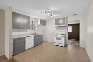 1025 Enwood Rd, Roseville, CA 95678 - Photo 4