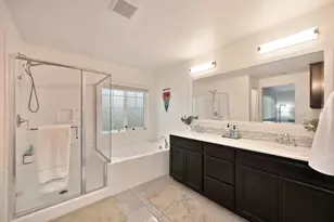 10904 Arrington Dr, Rancho Cordova, CA 95670 - Photo 26