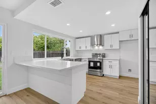 8561 Elaine Dr, Sacramento, CA 95828 - Photo 30