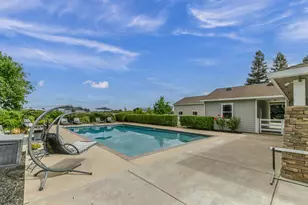 11038 Victory Ave, Oakdale, CA 95361 - Photo 40