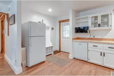 5276 Highway 4, Hathaway Pines, CA 95233 - Photo 20