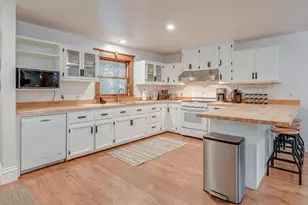 5276 Hwy 4, Hathaway Pines, CA 95233 - Photo 16