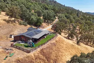 1560 Pinto Dr, Angels Camp, CA 95222 - Photo 4