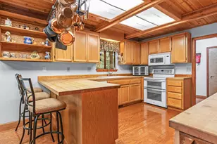 1660 Pine Dr, Arnold, CA 95223 - Photo 16