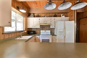 1748 Cypress Point Dr, Arnold, CA 95223 - Photo 6