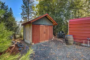 734 Utica Dr, Hathaway Pines, CA 95233 - Photo 32