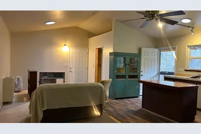 10165 Cave City Rd, Mountain Ranch, CA 95246 - Photo 24