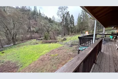 10165 Cave City Rd, Mountain Ranch, CA 95246 - Photo 16