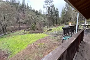 10165 Cave City Rd, Mountain Ranch, CA 95246 - Photo 16