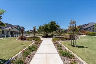 253 Peters Ln S, Madera, CA 93636 - Photo 44