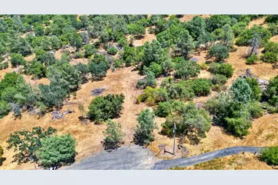 1812 Sentinel Court, Coarsegold, CA 93614 - Photo 6