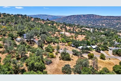 1812 Sentinel Court, Coarsegold, CA 93614 - Photo 8