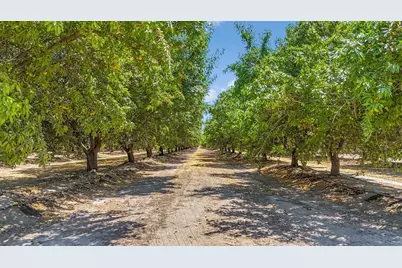 15110 Avenue 7, Madera, CA 93637 - Photo 6