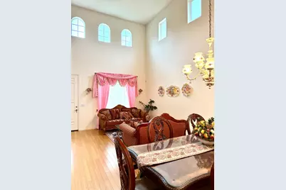 9200 Hunters Creek Way, Chowchilla, CA 93610 - Photo 2