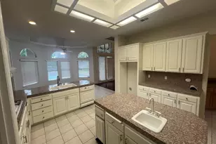 2563 W Fir Ave, Fresno, CA 93711 - Photo 14