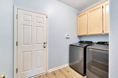 1049 Stanford Avenue, Madera, CA 93637 - Photo 28
