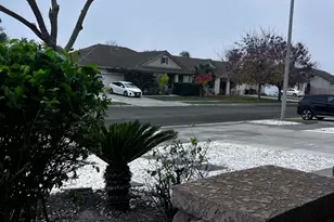 1950 W Rio Hondo Way, Hanford, CA 93230 - Photo 50