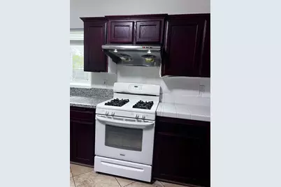 1950 W Rio Hondo Way, Hanford, CA 93230 - Photo 16