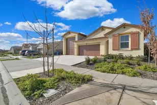 4040 Citation Dr, Olivehurst, CA 95961 - Photo 2