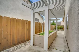 580 Shawn Vines Ave, Oakdale, CA 95361 - Photo 36